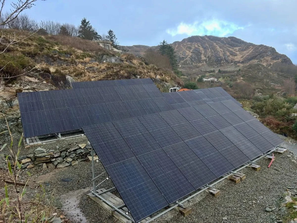 Solar PV installation by Henry Deane Electrical